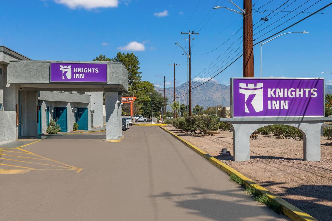 Knights Inn Tucson D.M.A.F Area Exterior foto