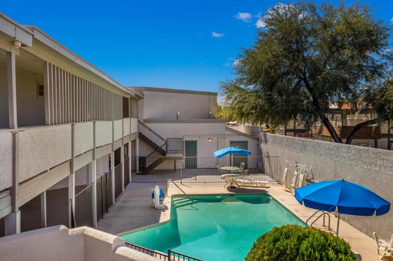 Knights Inn Tucson D.M.A.F Area Exterior foto