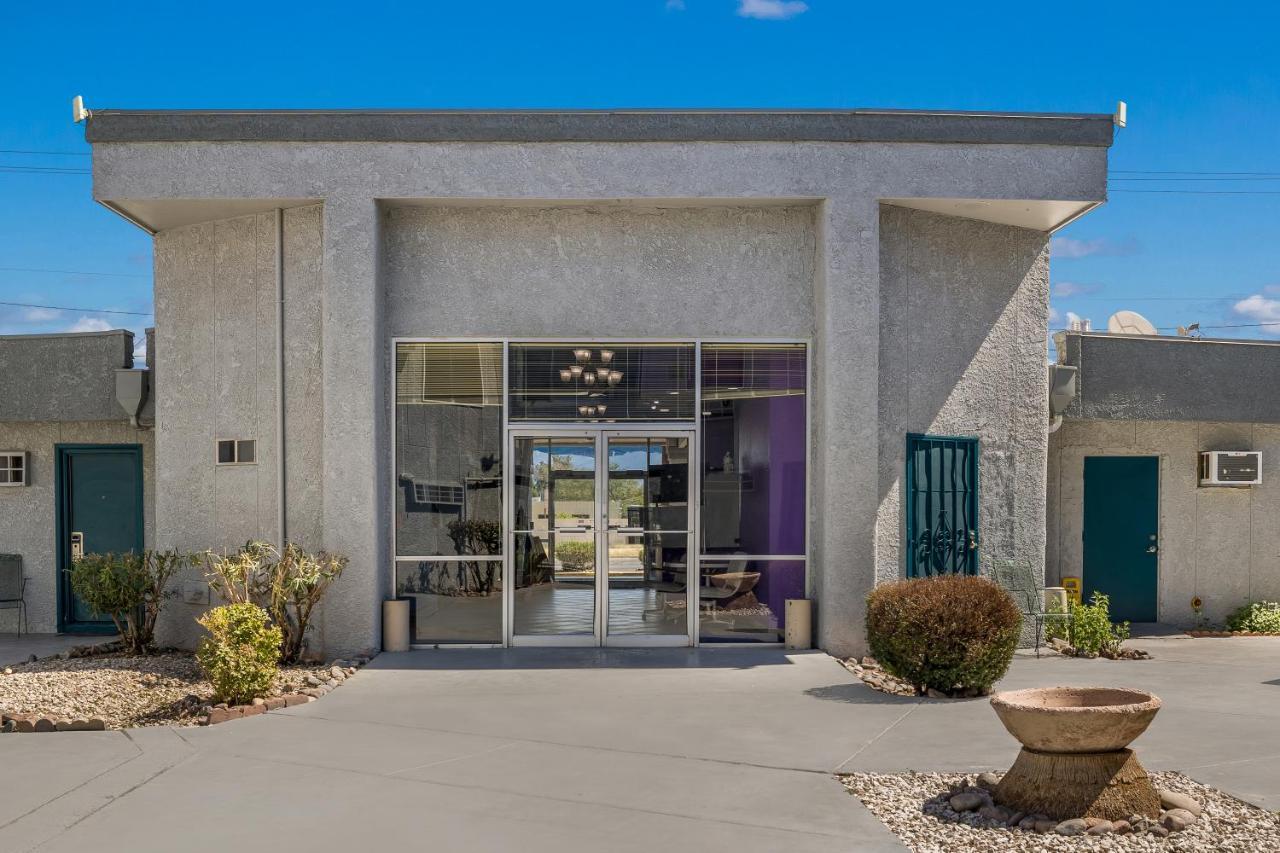 Knights Inn Tucson D.M.A.F Area Exterior foto