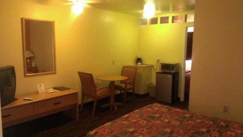Knights Inn Tucson D.M.A.F Area Exterior foto
